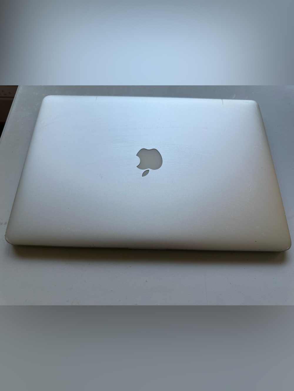 Apple Silver MacBook Pro-Style Aluminum Laptop